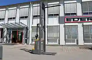 Hochhubwagen mit Dorn oder Spreizdorn