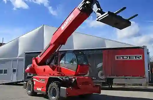 Drehbarer Telskopstapler MANITOU MRT2470 - Neugeräte